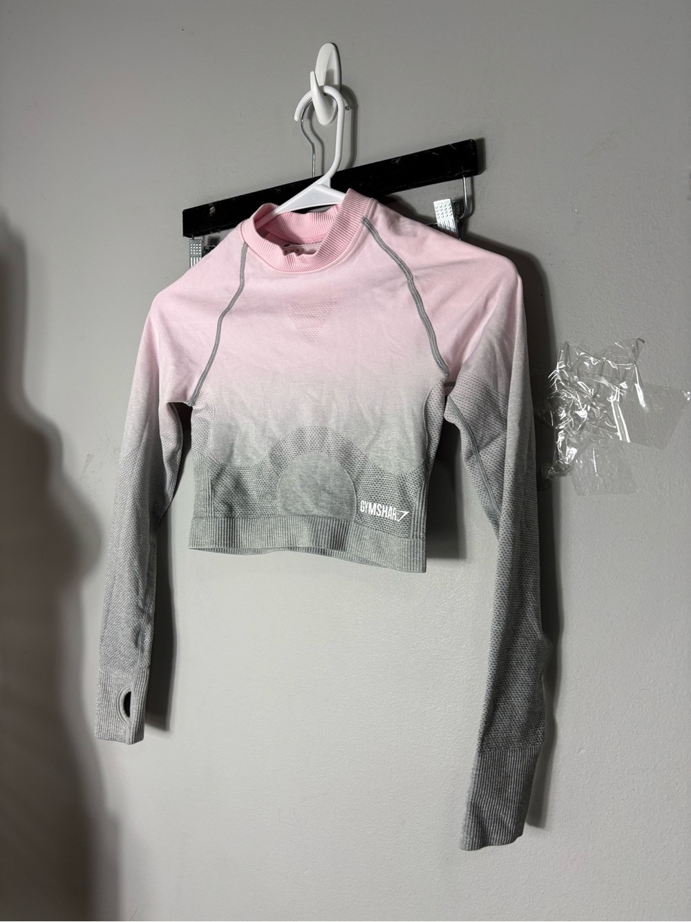 Gymshark Adapt Ombre Seamless Cropped Long Sleeve Grey / Pink US Small